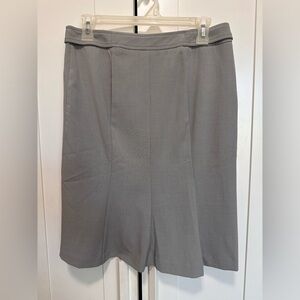 Moda International Gray Work wear Office Pencil Skirt Size 2
